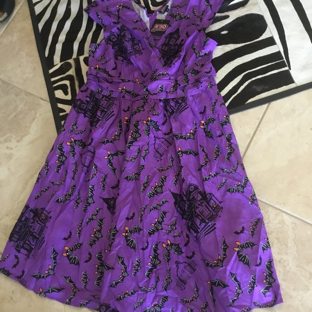 Retrolicious haunted house  print   dress size 1x New